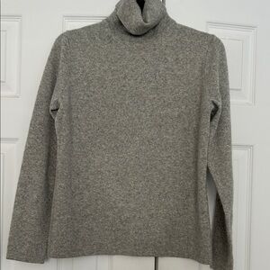 Cashmere sweater